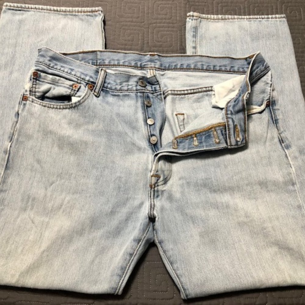 Vtg. LEVI 501 Men's Button Fly Jeans